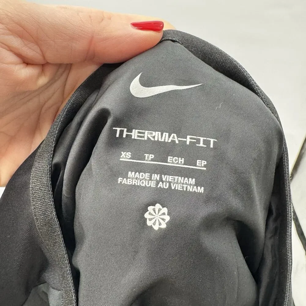 Nike THERMA-FIT Gray Black Quilted Full Zip Jacket Thumbholes Womens XS